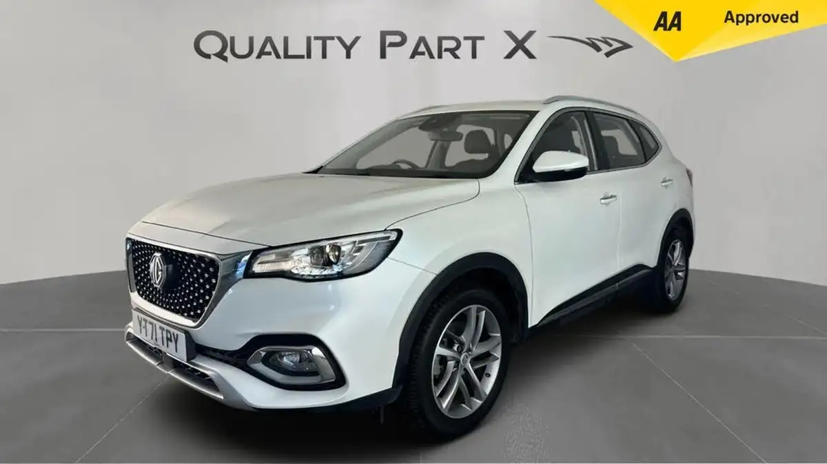 2021-mg-hs-15t-gdi-excite-162ps-big-1