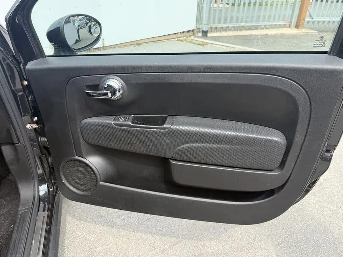 2011-fiat-500-09-twinair-85bhpss-big-9