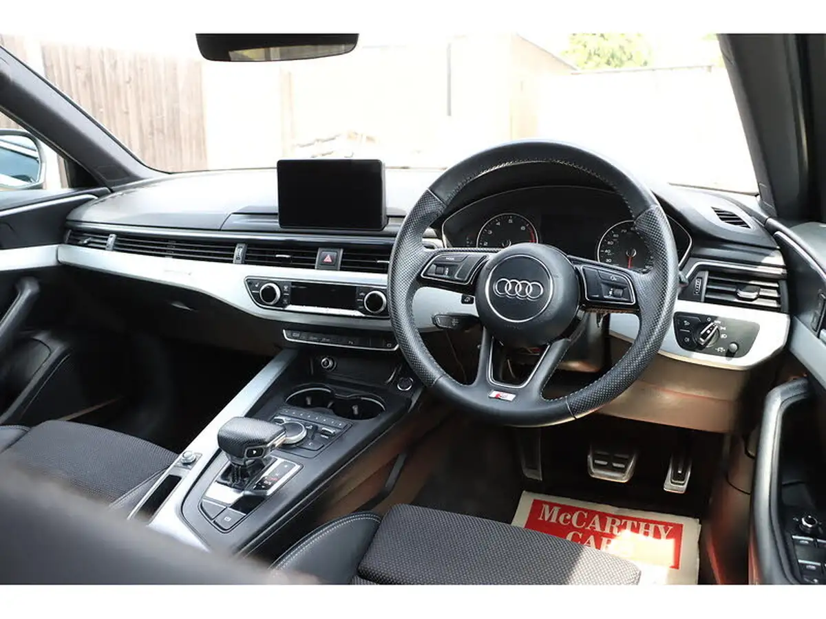 2017-audi-a4-20-tfsi-quattro-s-line-big-32