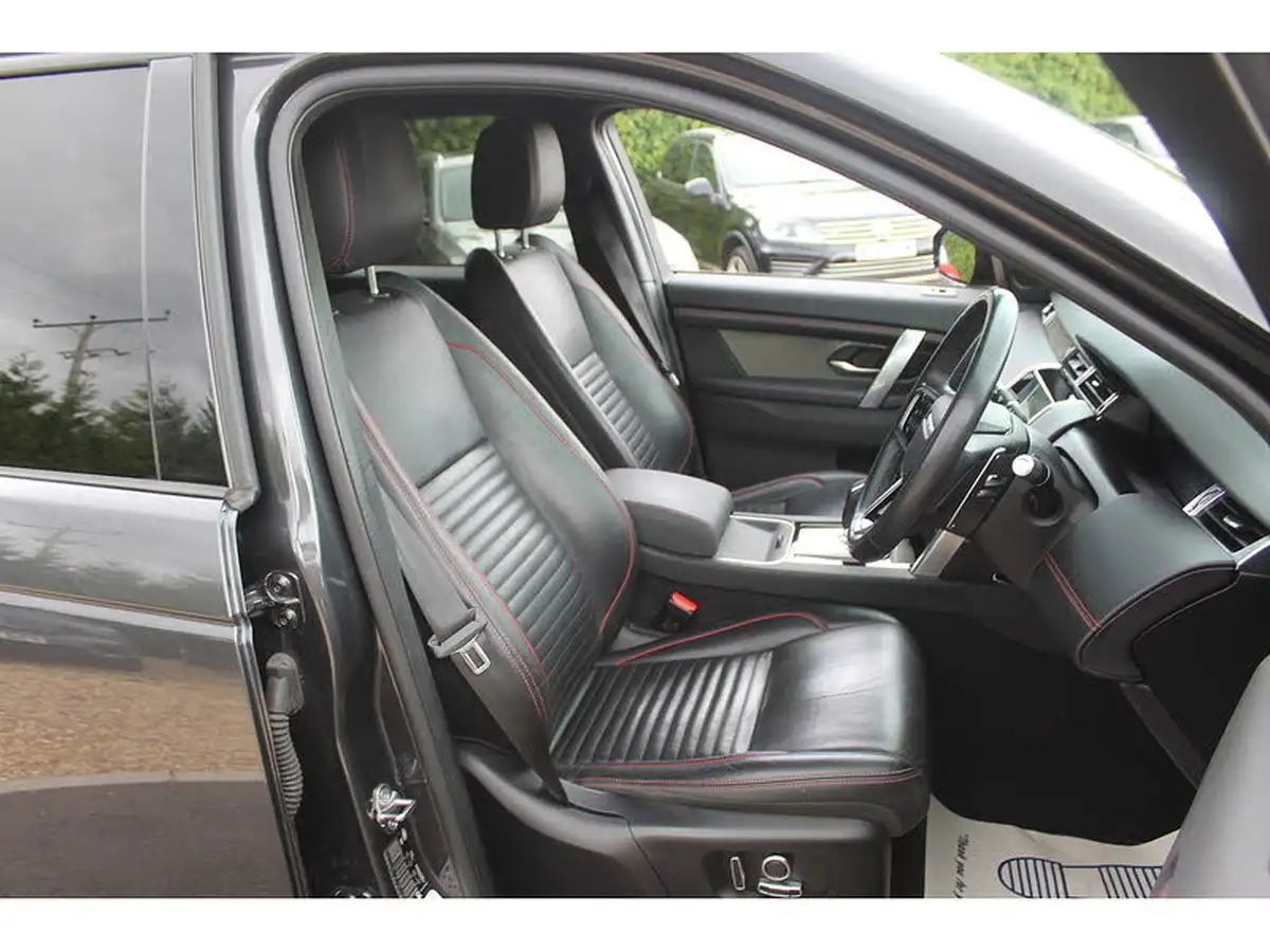 2021-land-rover-discovery-sport-20-p290-black-big-15