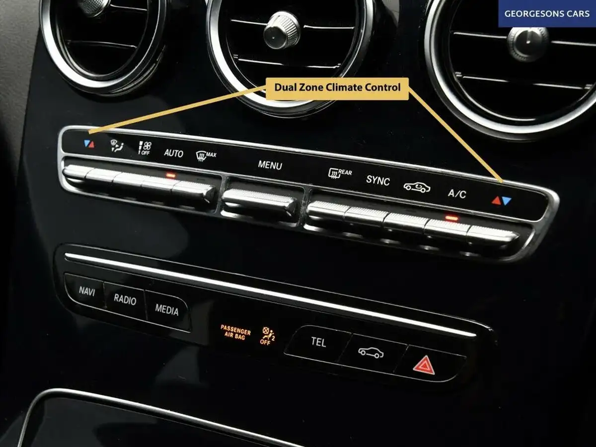 2020-mercedes-benz-c-class-20d-c220d-sport-ss-saloon-4d-big-32