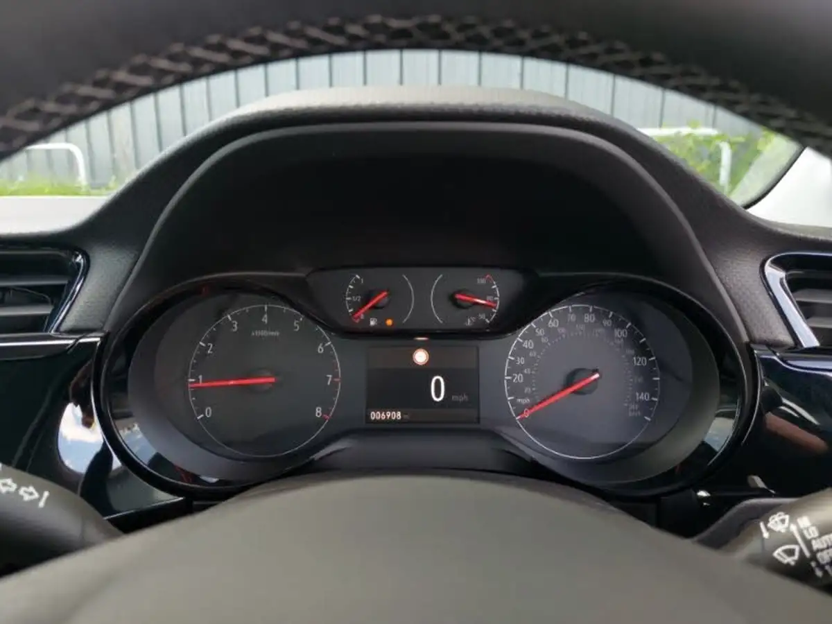2024-vauxhall-corsa-12-turbo-design-big-18