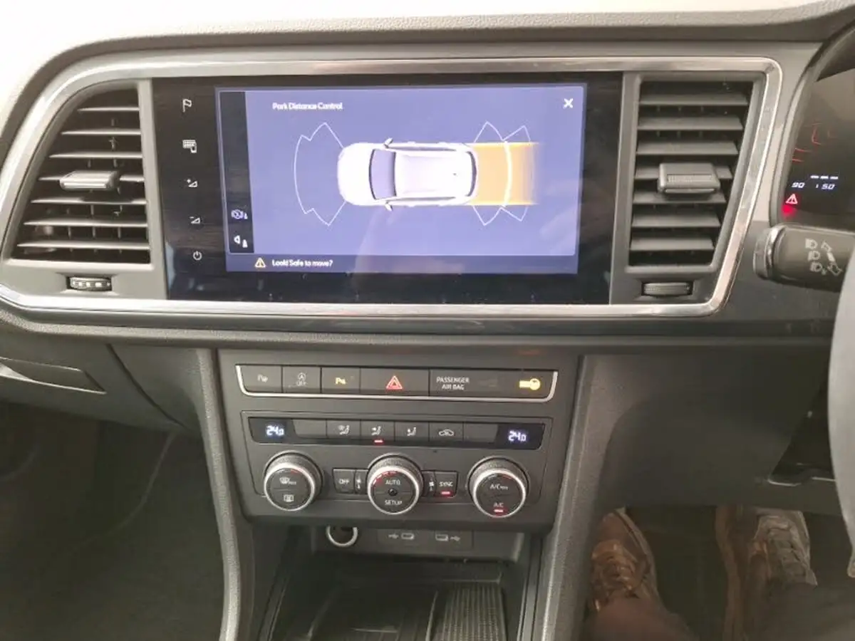 2024-seat-ateca-15-ecotsi-se-technology-dsg-big-17