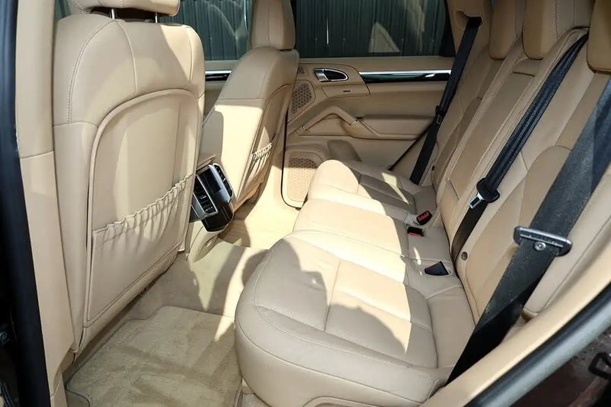 2014-porsche-cayenne-30td-platinum-edition-big-46