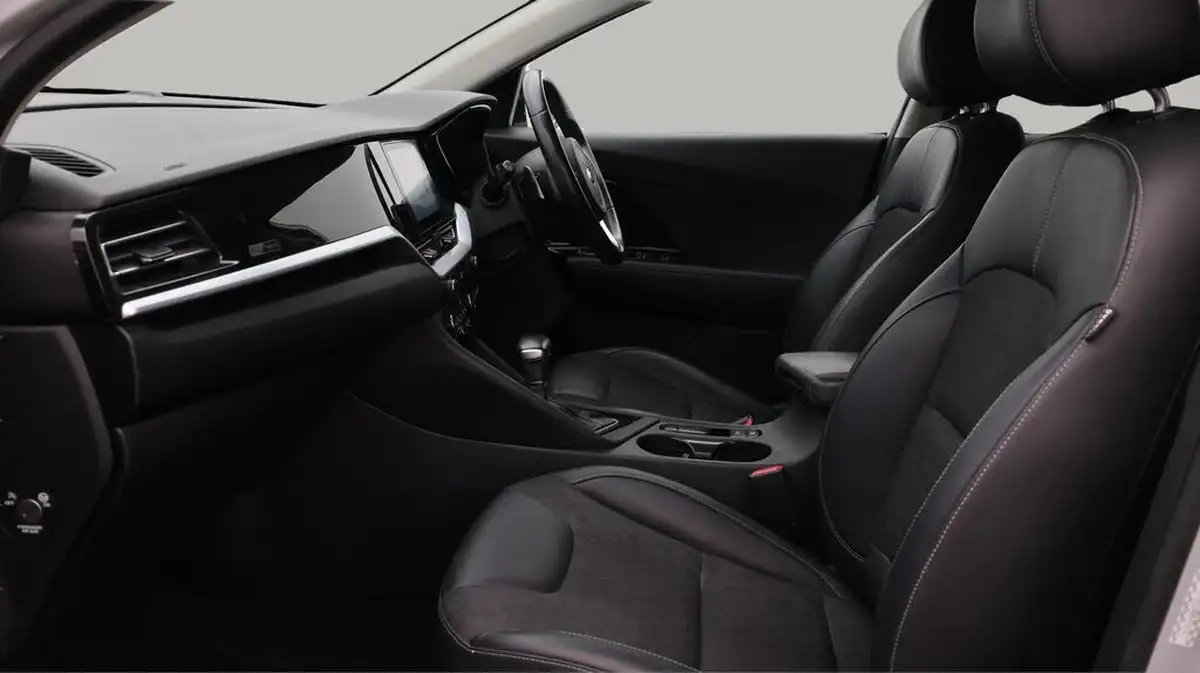2021-kia-niro-16-gdi-2-big-14