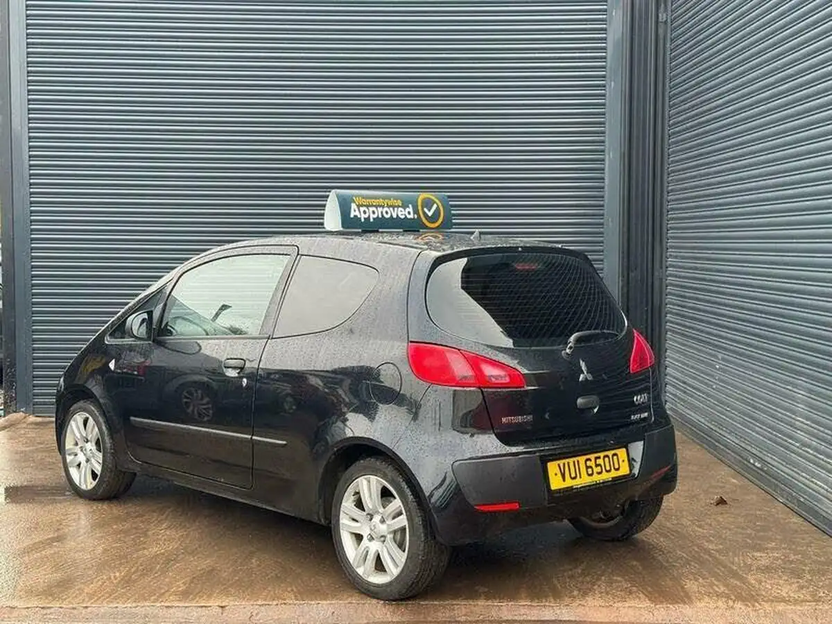 2008-mitsubishi-colt-11-black-hawk-big-3