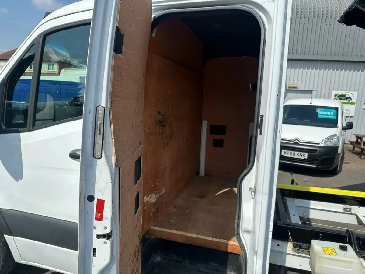 2021-mercedes-benz-sprinter-20cdi-315-l3h1-progressive-150pseu6dt-crewcab-big-31