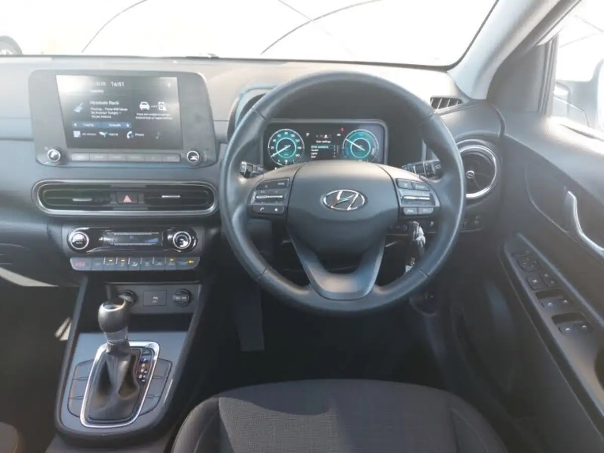 2022-hyundai-kona-16-gdi-se-connect-big-6
