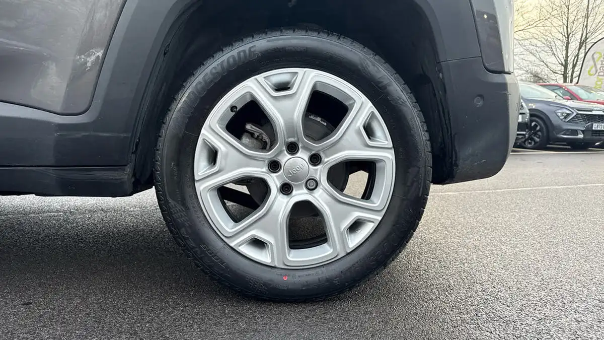 2021-jeep-renegade-13-gse-limited-big-17