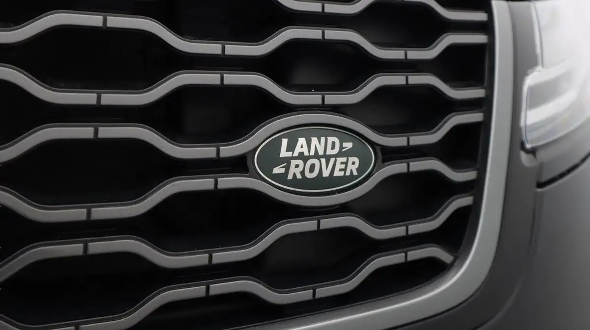 2022-land-rover-range-rover-velar-20-p400e-r-dynamic-se-big-20