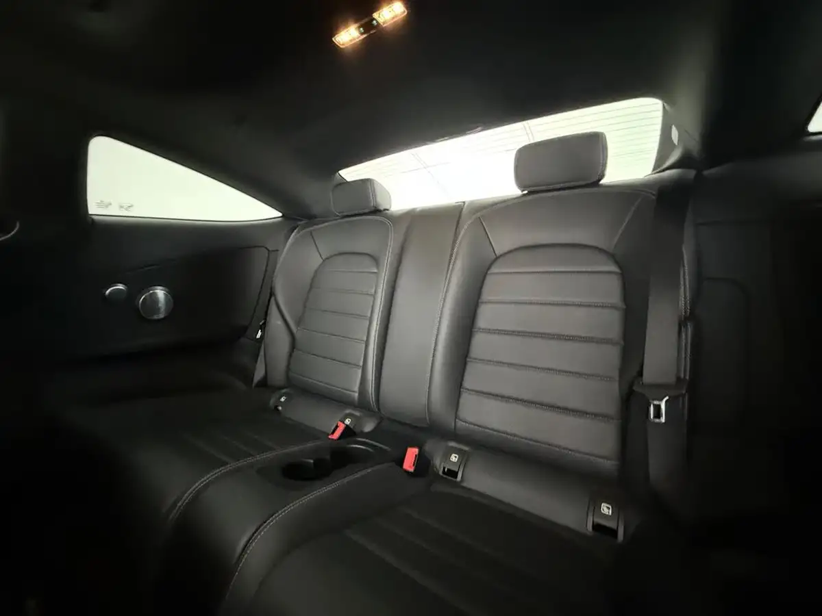 2017-mercedes-benz-c-class-21d-c220d-amg-line-premiumss-coupe-2d-9g-tronic-plus-big-30