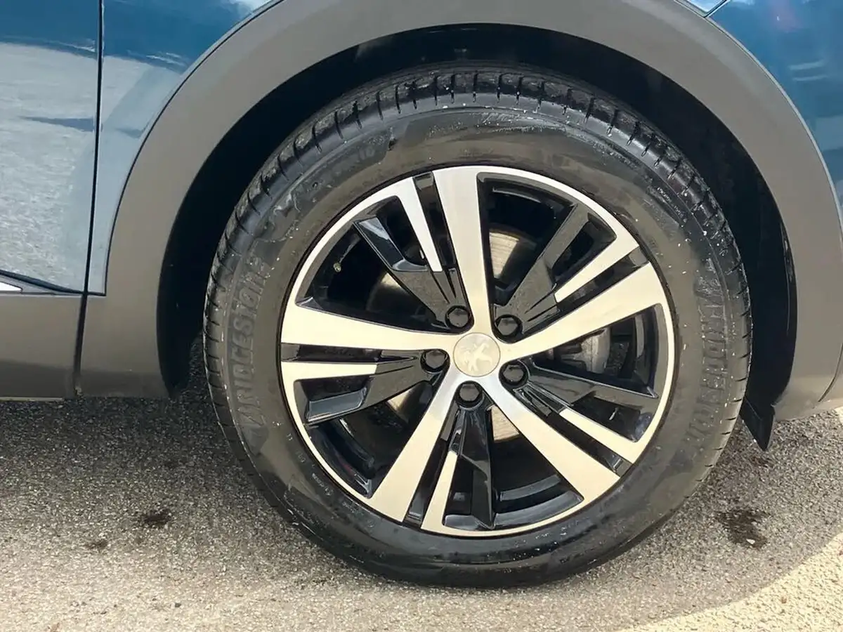 2023-peugeot-5008-suv-15-bluehdi-gt-130ps-eat8-big-7