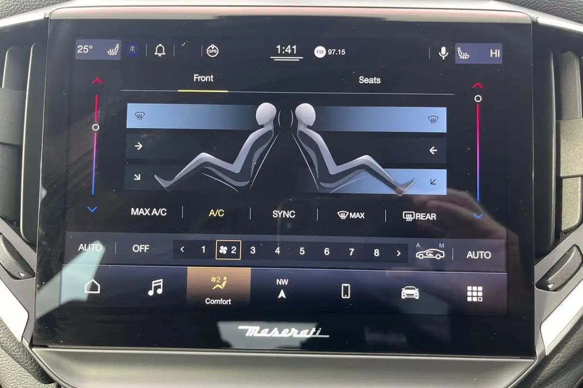 2022-maserati-ghibli-20-gt-1995cc-big-19