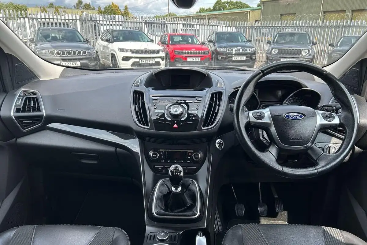 2015-ford-kuga-20tdci-titanium-150ps-big-8