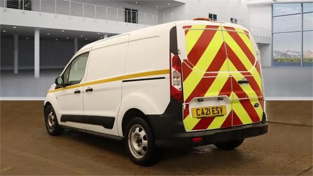 2021-ford-transit-connect-big-7
