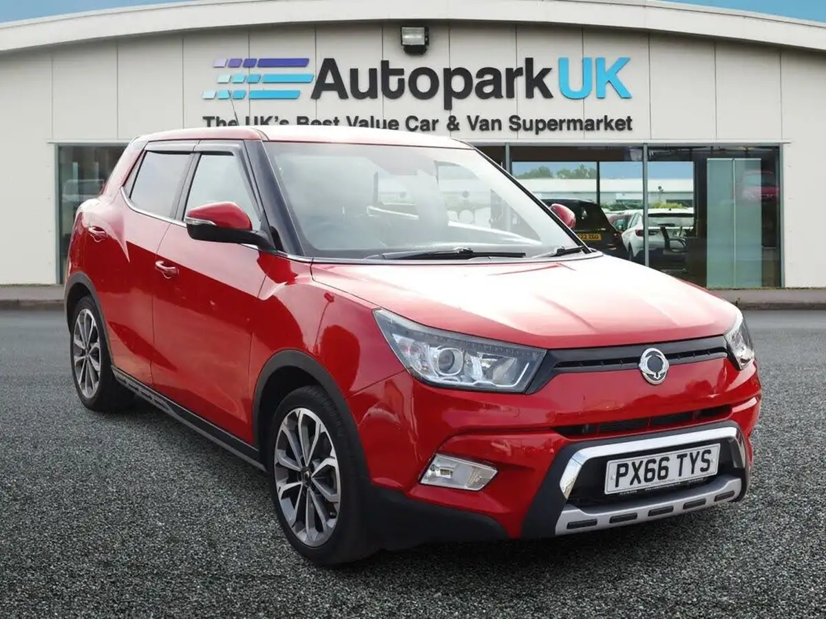 2017-kgm-ssangyong-tivoli-16-elx-big-8