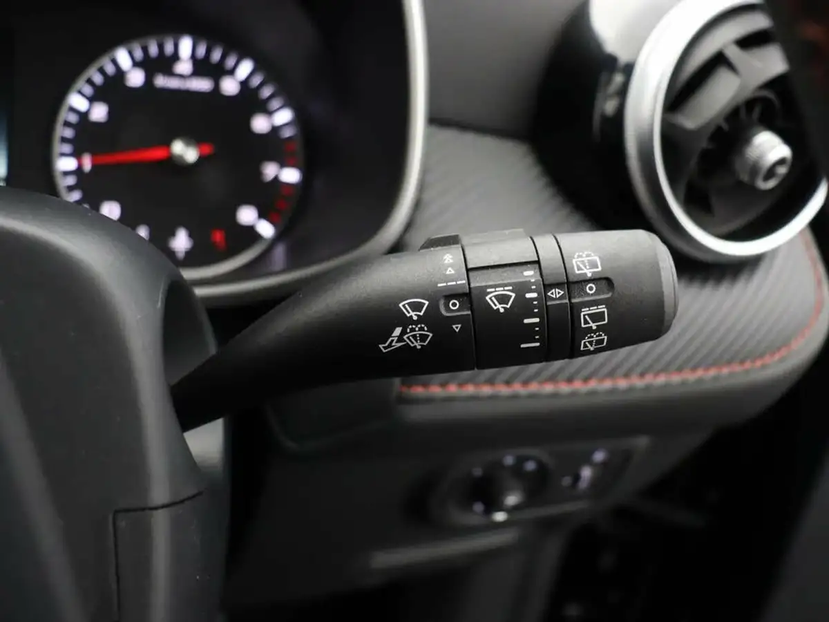 2022-mg-zs-suv-10t-gdi-excite-big-31