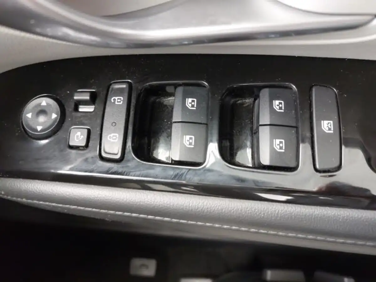 2022-hyundai-tucson-16-t-gdi-ultimate-150ps-big-13