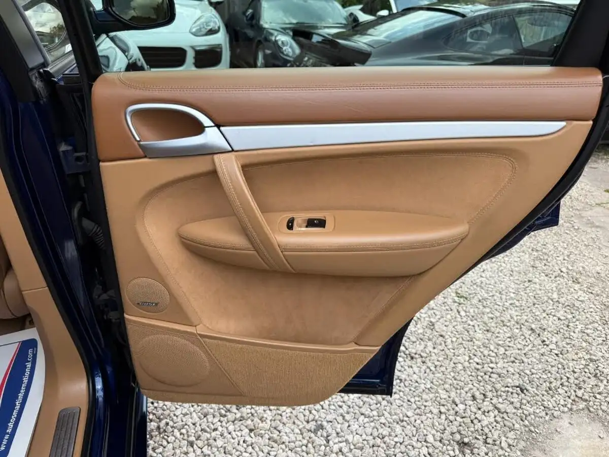 2008-porsche-cayenne-48-gts-tiptronic-s-big-30