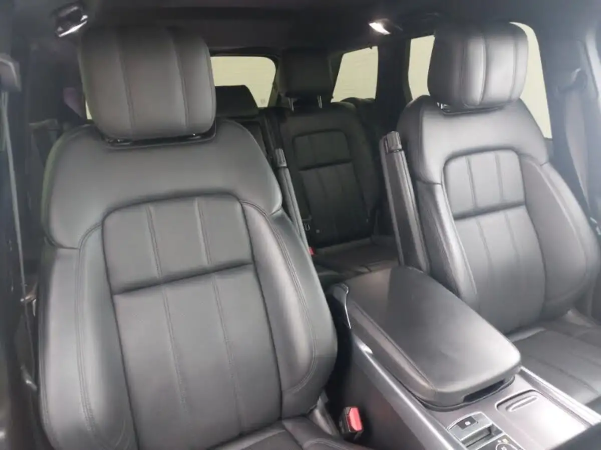 2021-land-rover-range-rover-sport-30-d250-hse-big-18