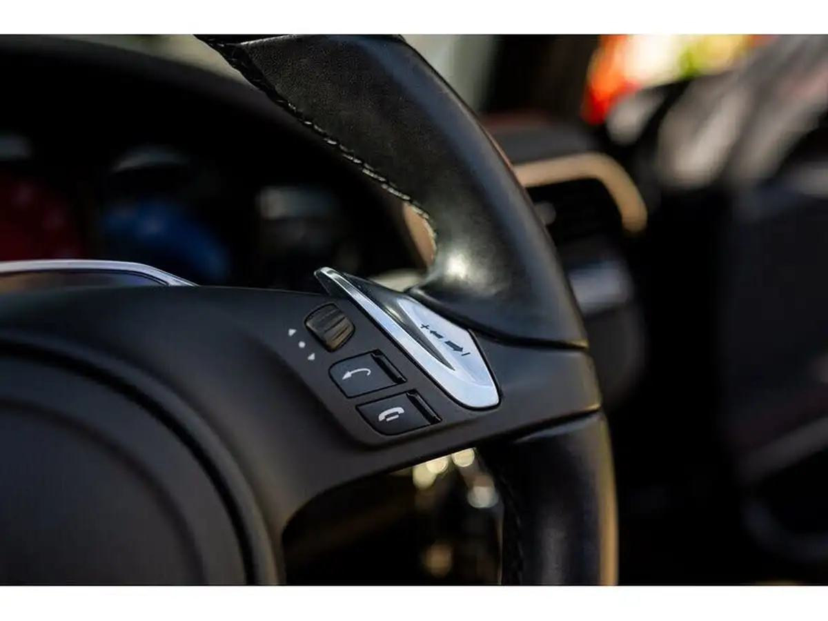 2015-porsche-911-38-carrera-gts-cabriolet-pdk-big-50