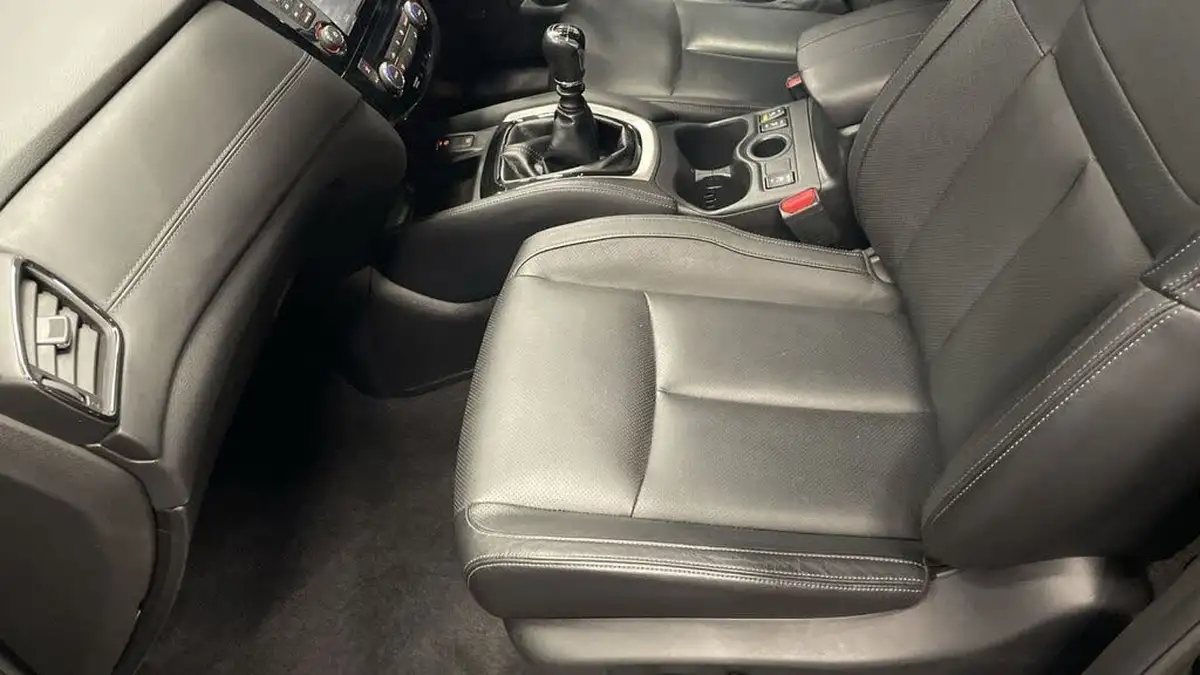 2019-nissan-x-trail-17dci-tekna-5-seat-big-16