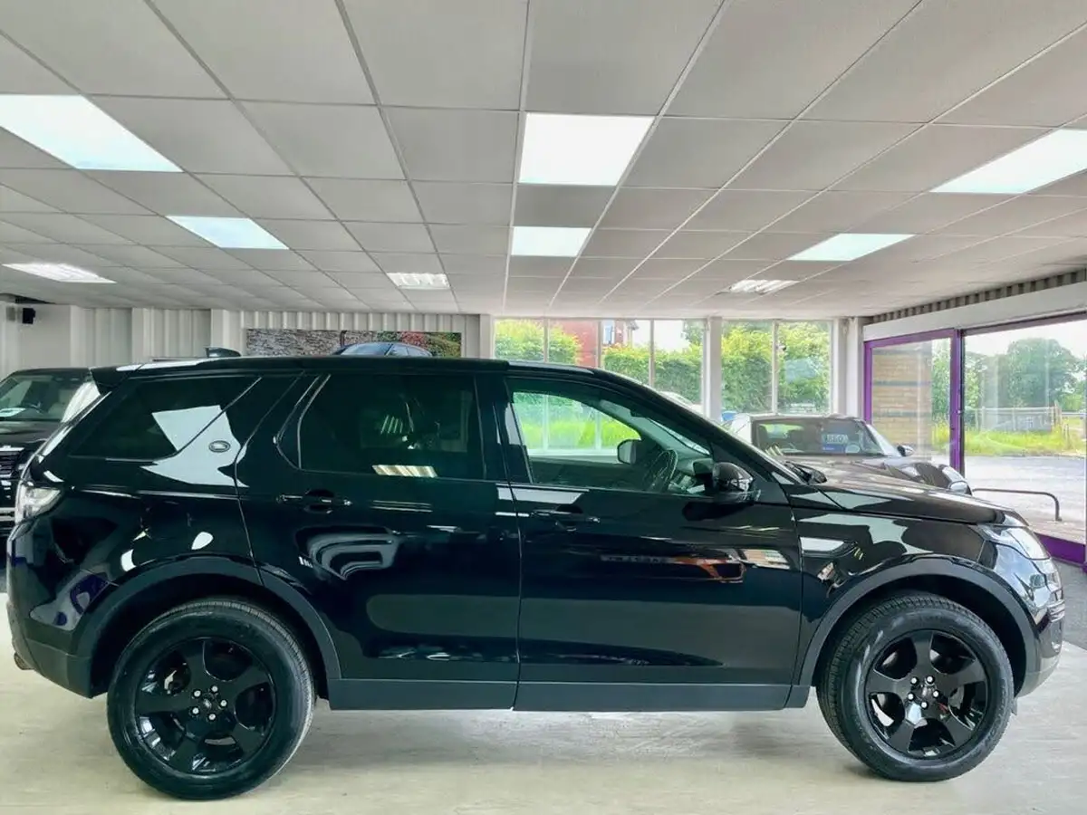 2018-land-rover-discovery-sport-20ed4-pure-150ps-big-11