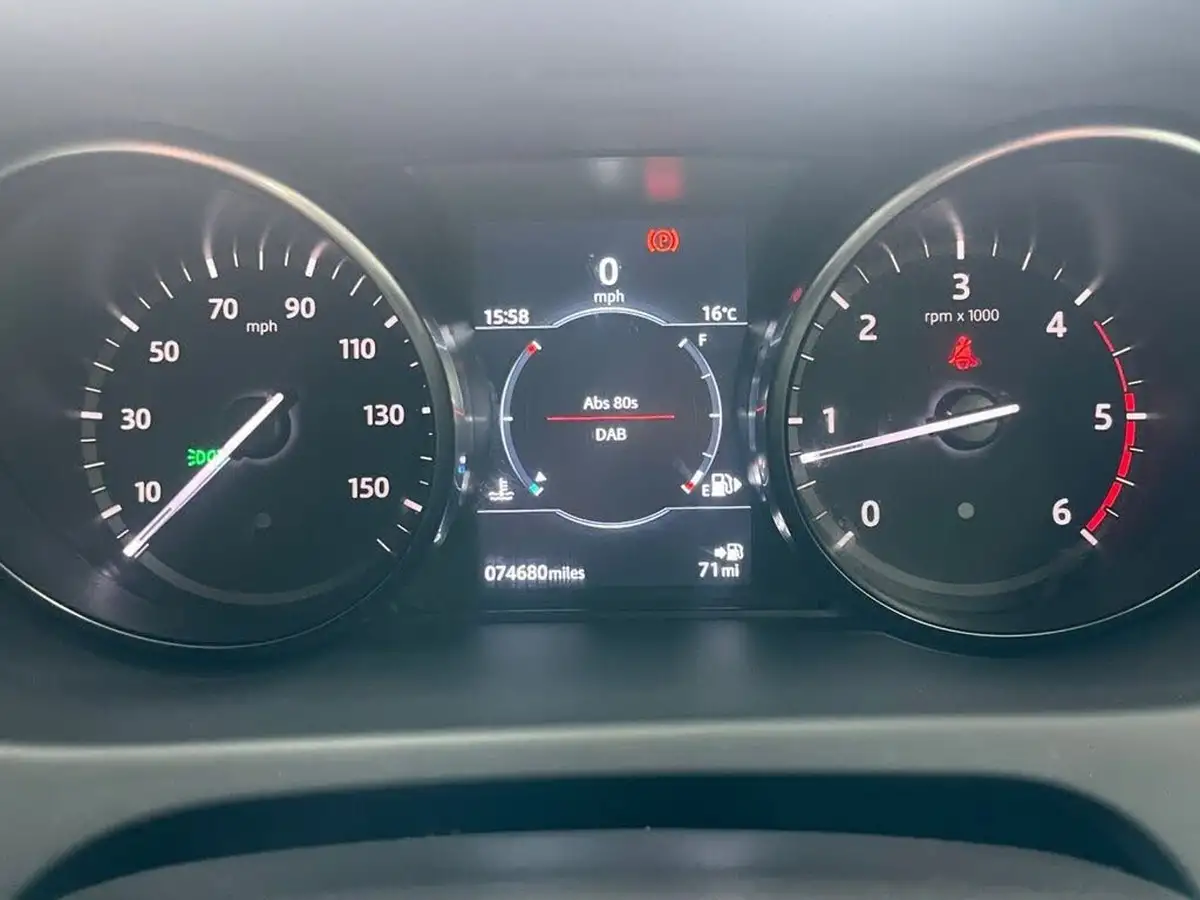 2018-land-rover-discovery-sport-20ed4-pure-150ps-big-35