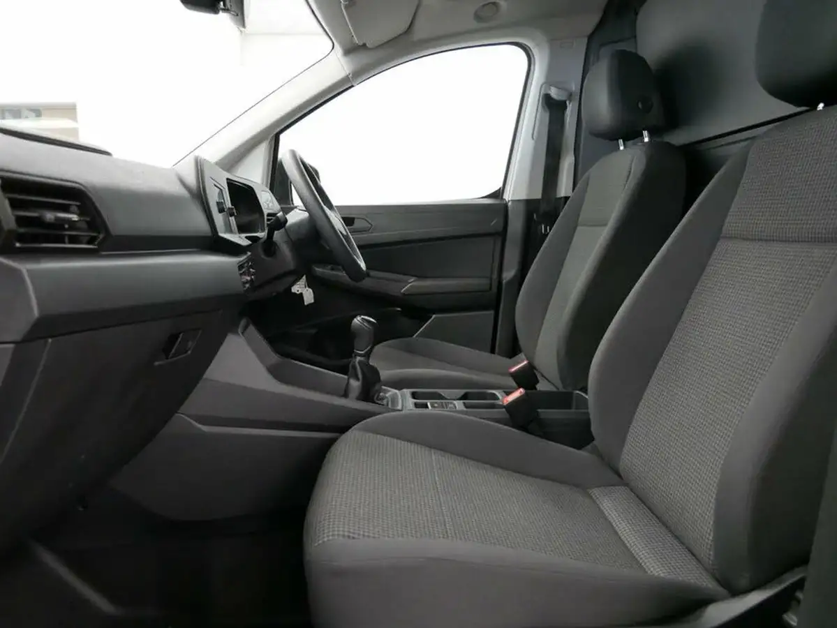 2022-volkswagen-caddy-20tdi-c20-cargo-commerce-102pseu6d-big-18