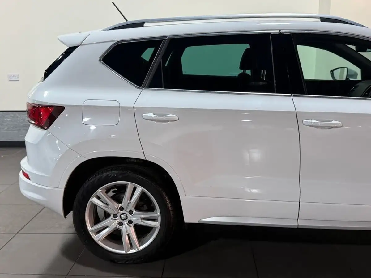 2017-seat-ateca-20-tsi-fr-big-4