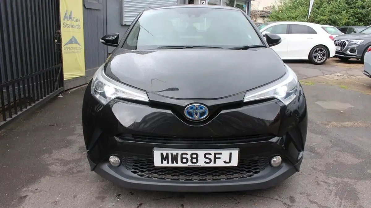 2018-toyota-c-hr-18-vvt-i-icon-foc-sport-pack-big-7