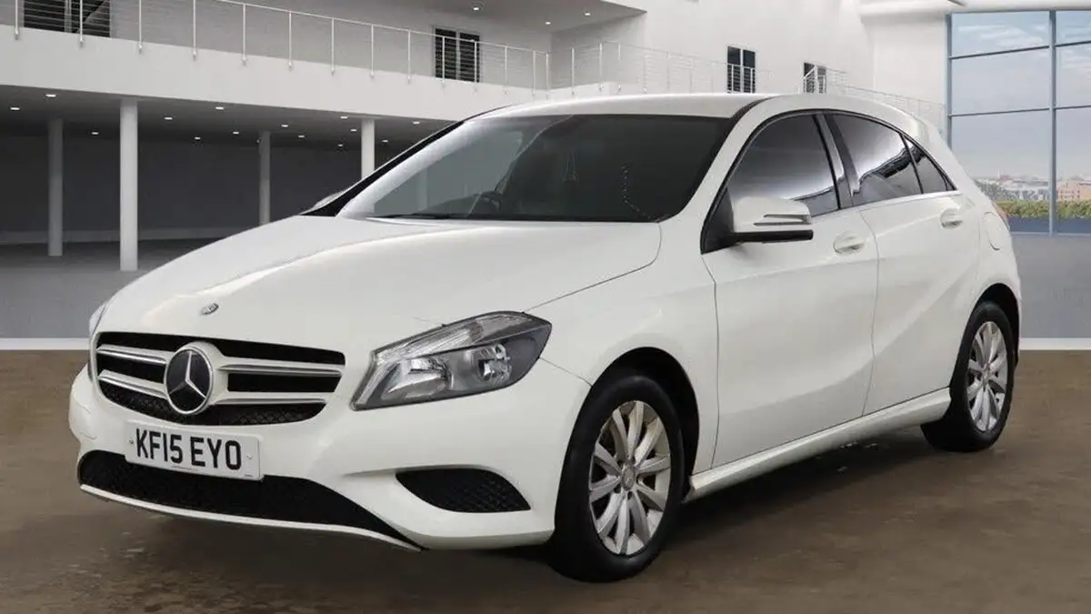 2015-mercedes-benz-a-class-15-cdi-a180-se-109bhp-e6-big-7