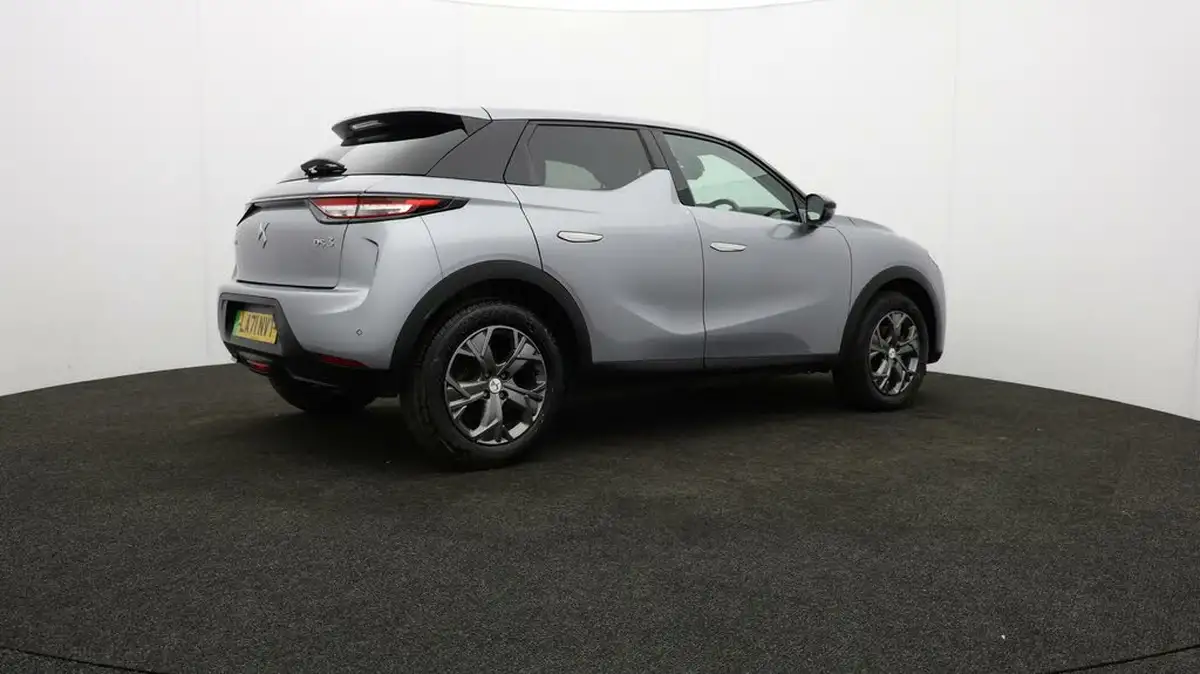 2022-ds-ds-3-crossback-e-tense-bastille-big-31