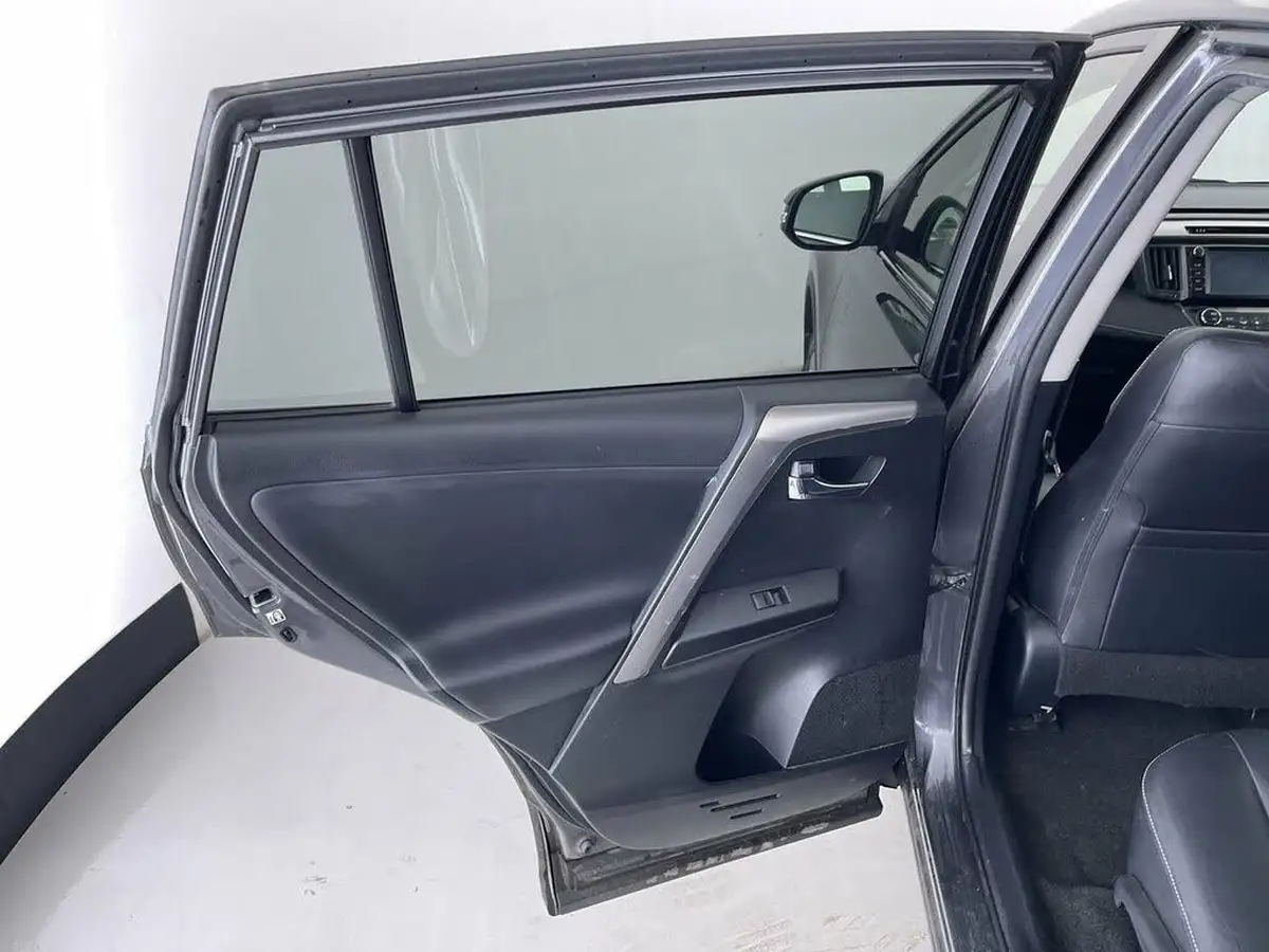 2016-toyota-rav4-20d-4d-excel-big-27