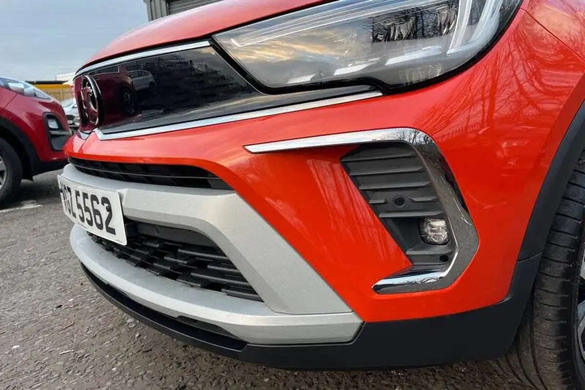 2021-vauxhall-crossland-12-elite-nav-110ps-big-39