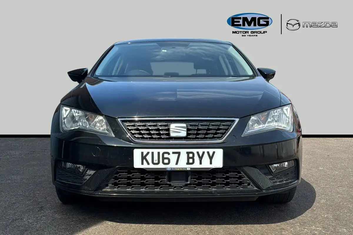 2017-seat-leon-12-tsi-se-dynamic-technology-hatchback-big-1