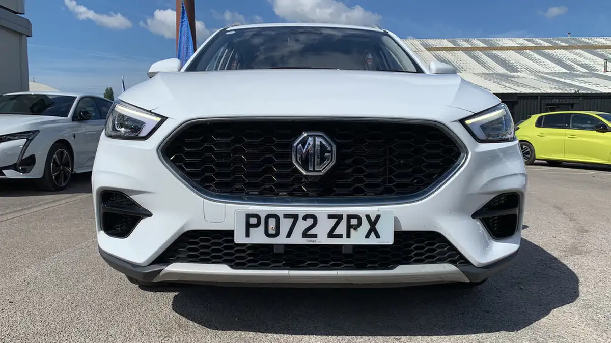 2022-mg-zs-suv-15-vti-tech-excite-big-15