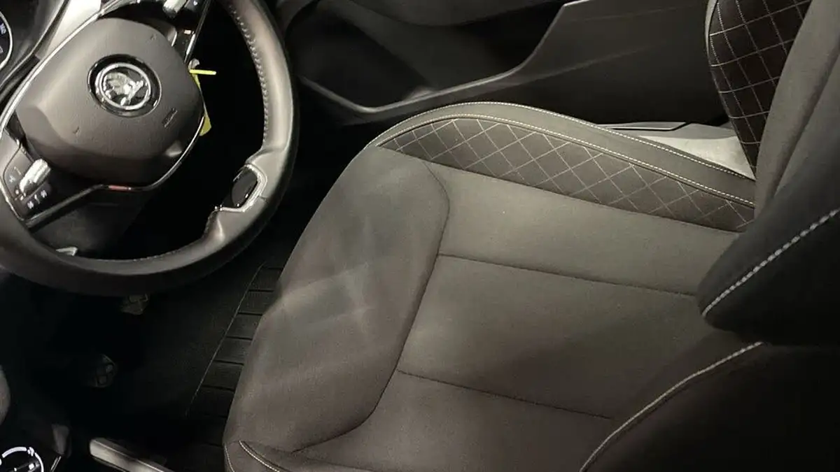 2023-skoda-kamiq-10-tsi-se-drive-110ps-big-14