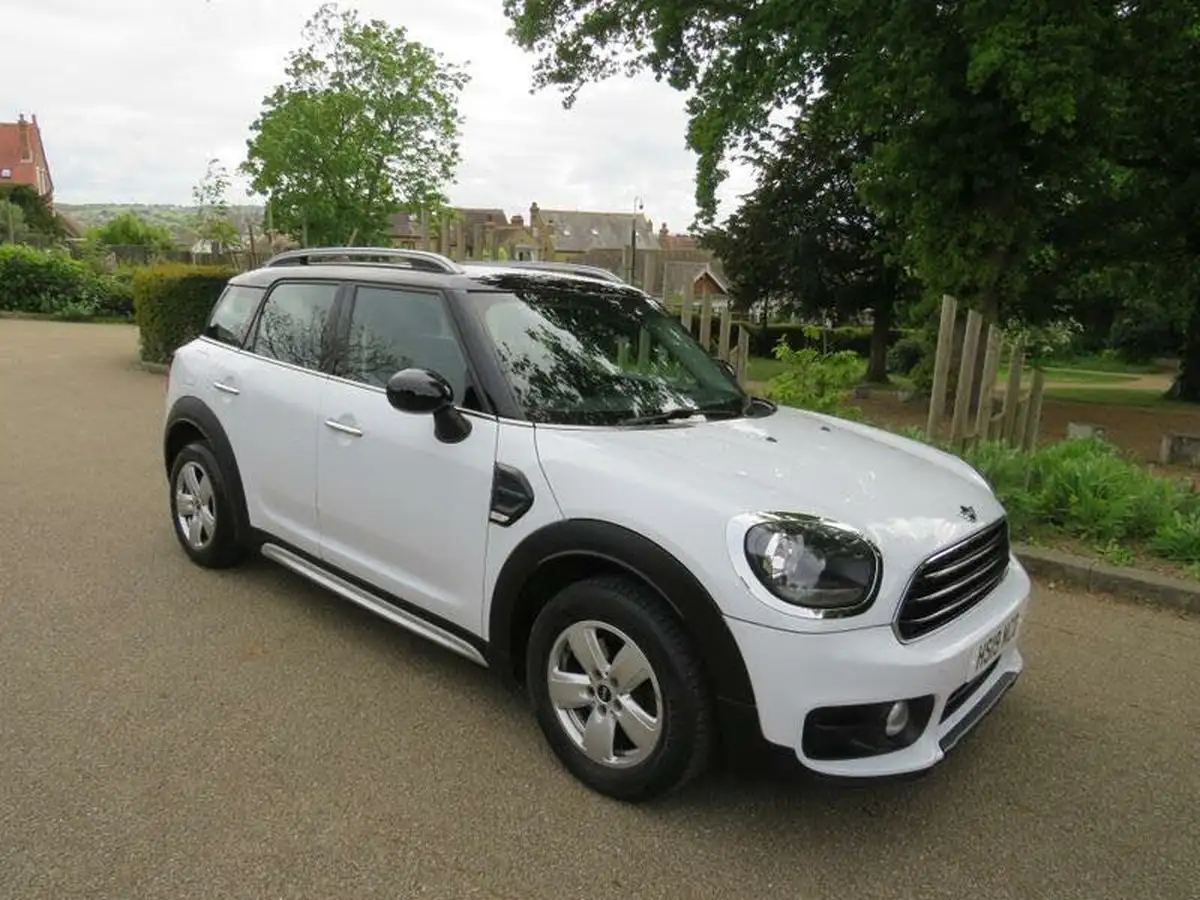 2019-mini-countryman-15-cooper-classic-auto-big-8
