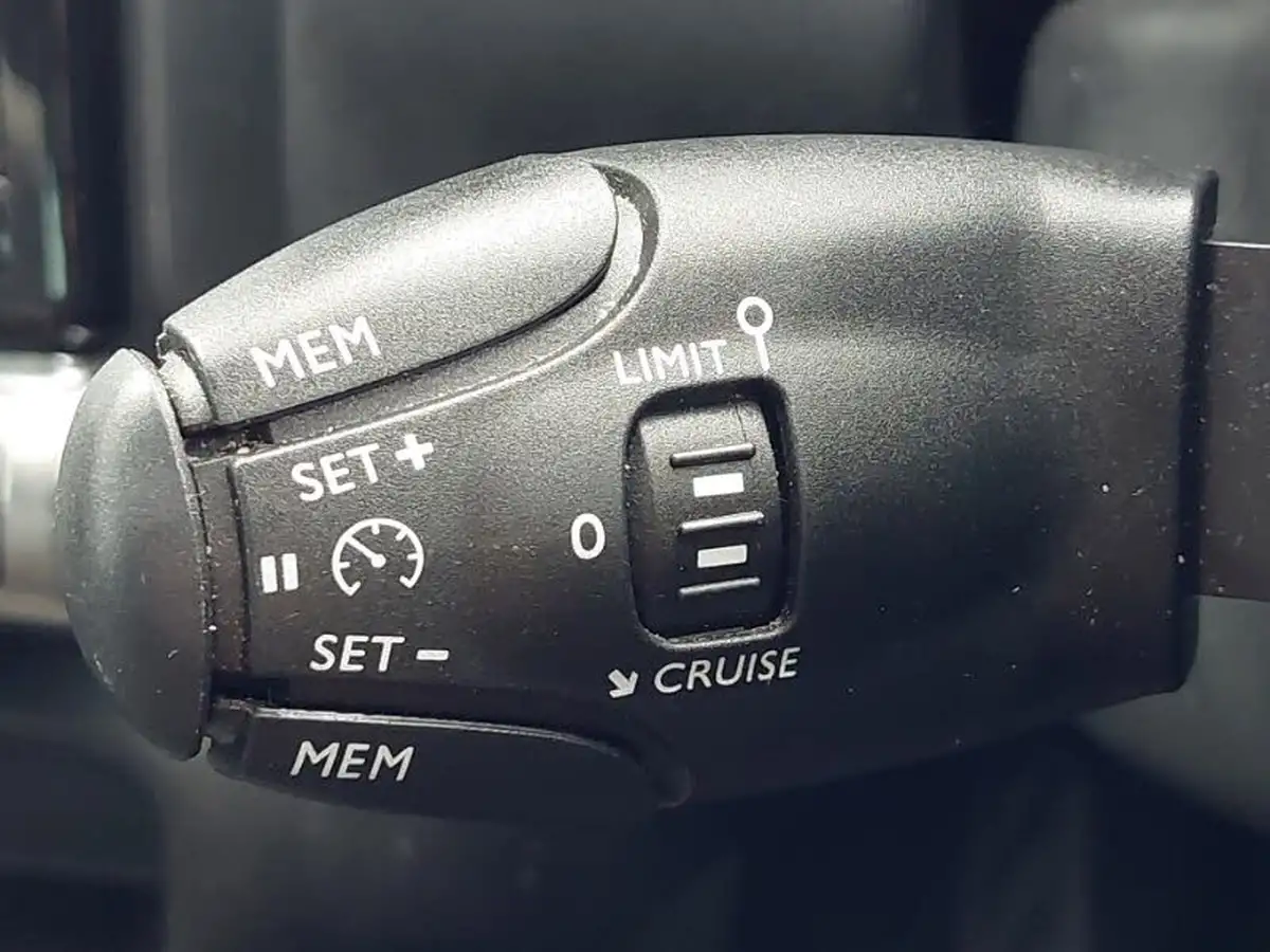 2019-citroen-c3-aircross-12-puretech-feel-110ps-ss-big-16