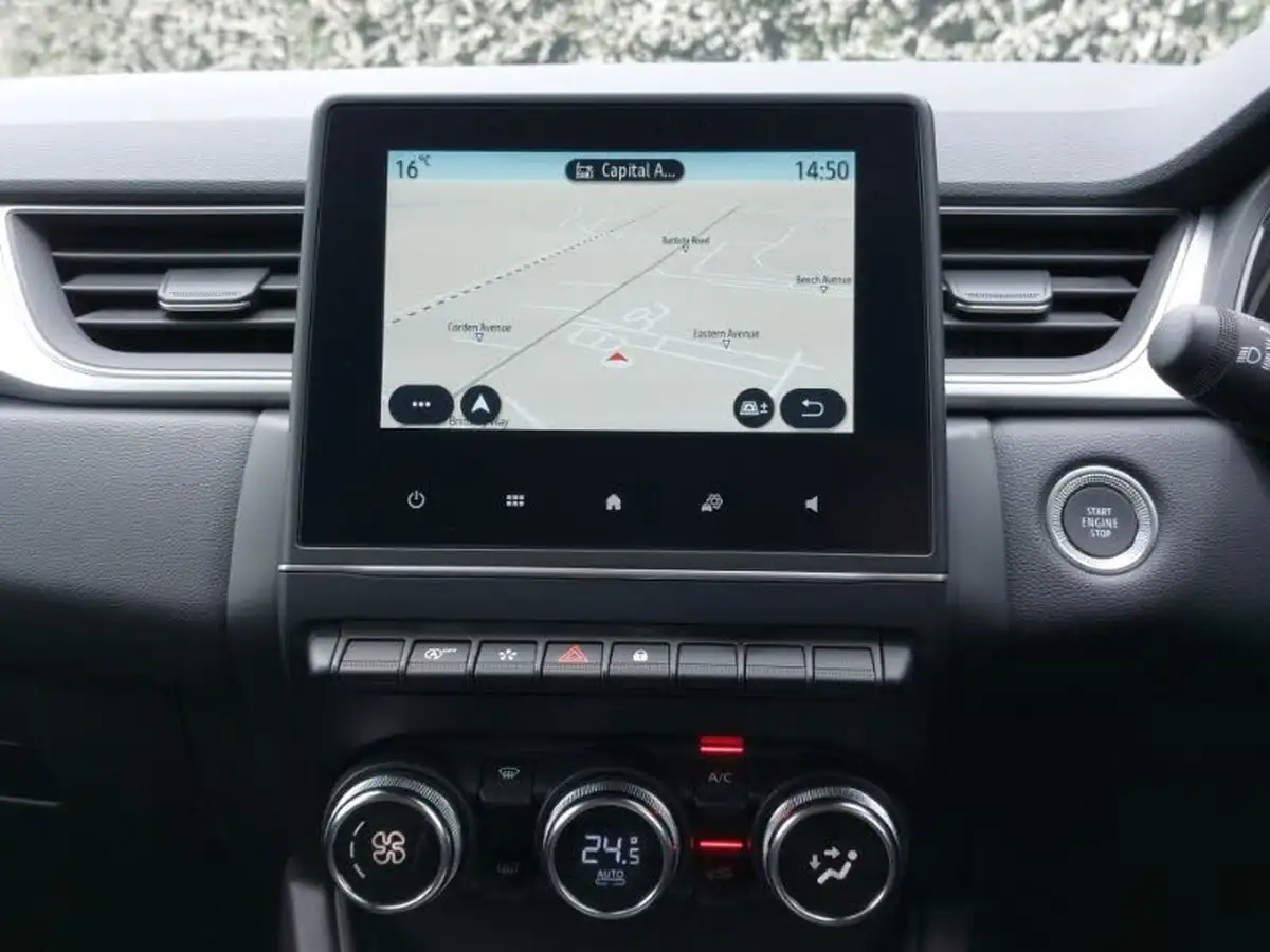 2024-renault-captur-10-tce-techno-big-9