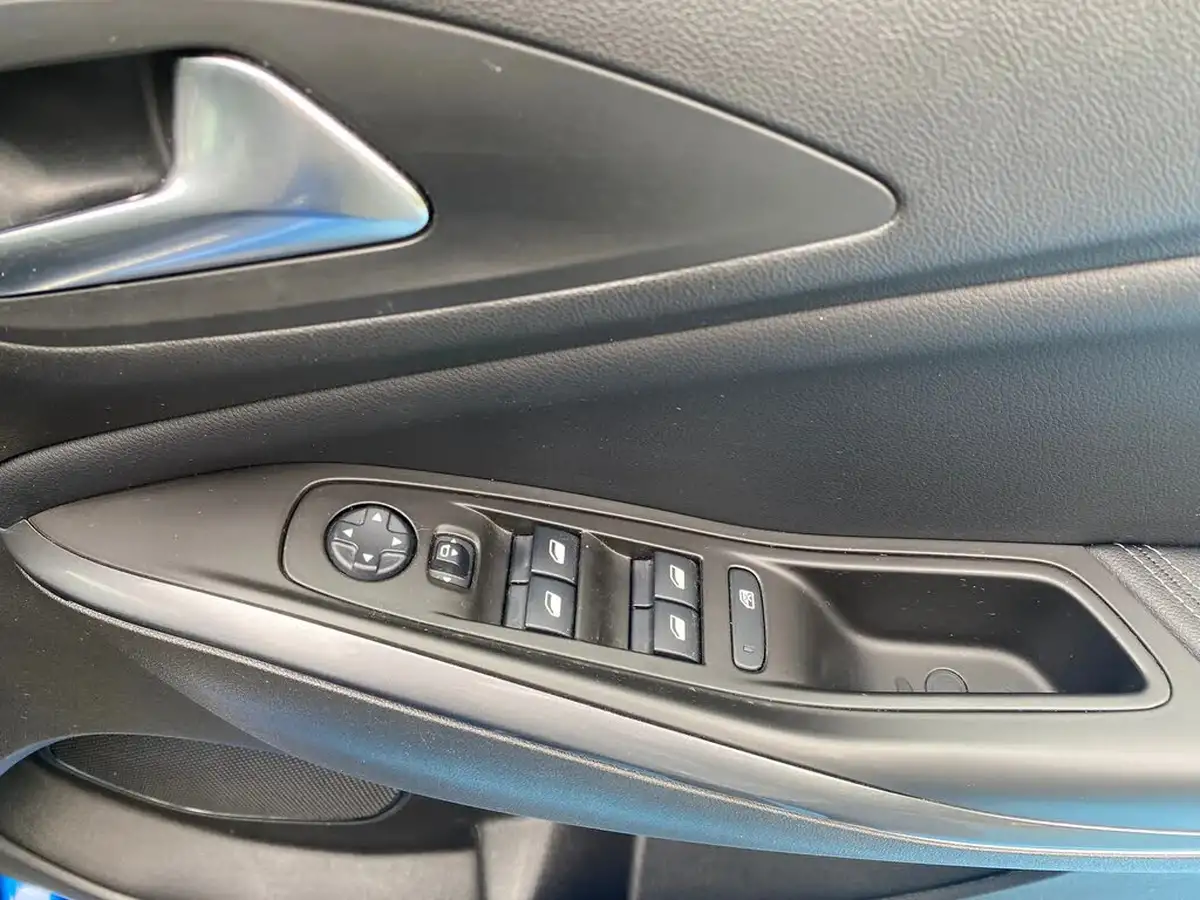 2019-vauxhall-grandland-x-12-elite-nav-ss-auto-big-22