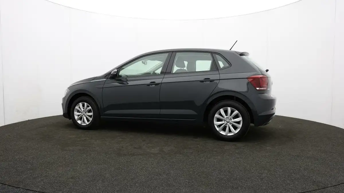 2018-volkswagen-polo-10-se-65ps-big-72