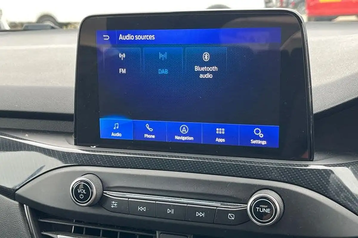 2021-ford-focus-10t-st-line-edition-125ps-hatchback-big-23
