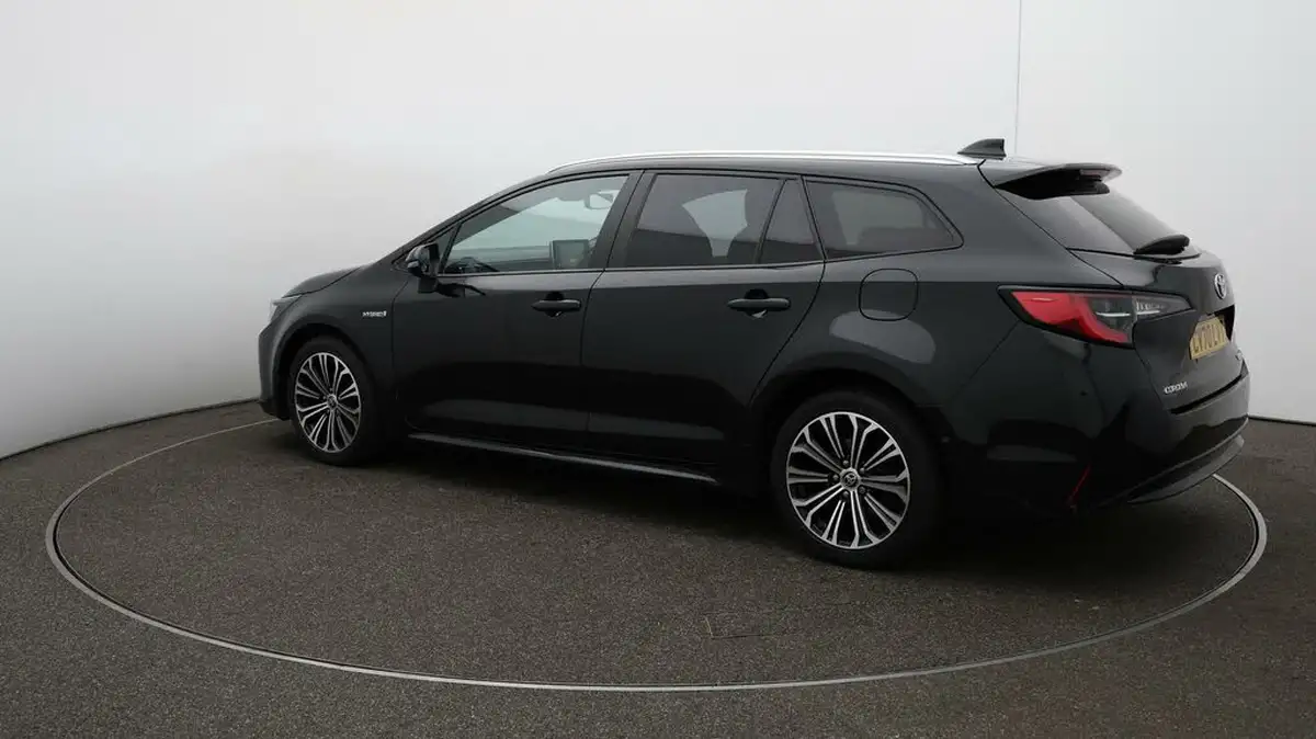 2020-toyota-corolla-18-vvt-i-design-trk-touring-sports-5d-big-37