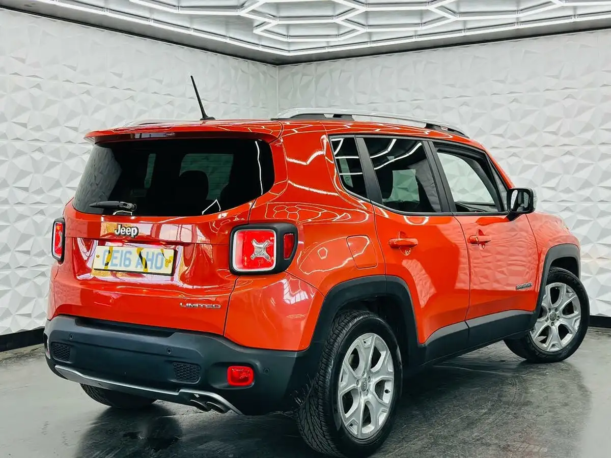 2016-jeep-renegade-16-multijet-ii-limited-ss-big-38