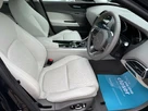 2019-jaguar-xe-20i-portfolio-200ps-small-17