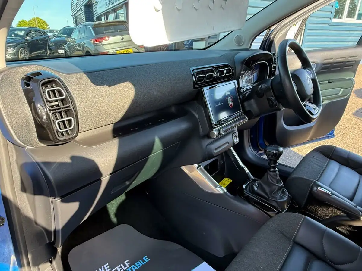 2022-citroen-c3-aircross-12-puretech-shine-plus-110ps-big-40