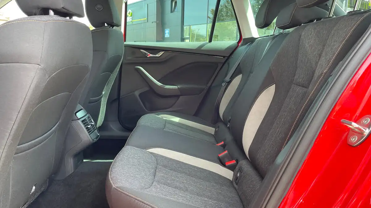 2020-skoda-kamiq-10-tsi-se-l-116ps-dsg-big-13