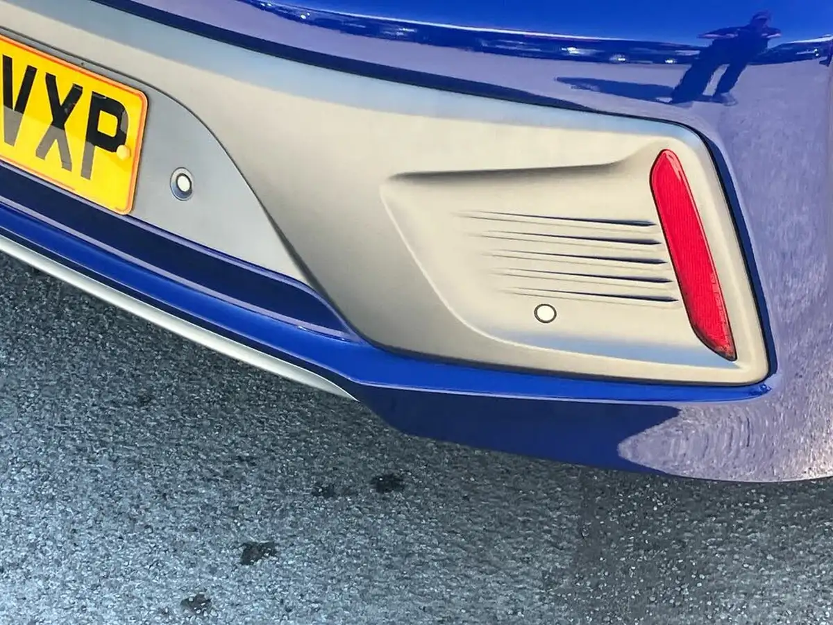 2018-hyundai-ioniq-e-premium-electric-big-30